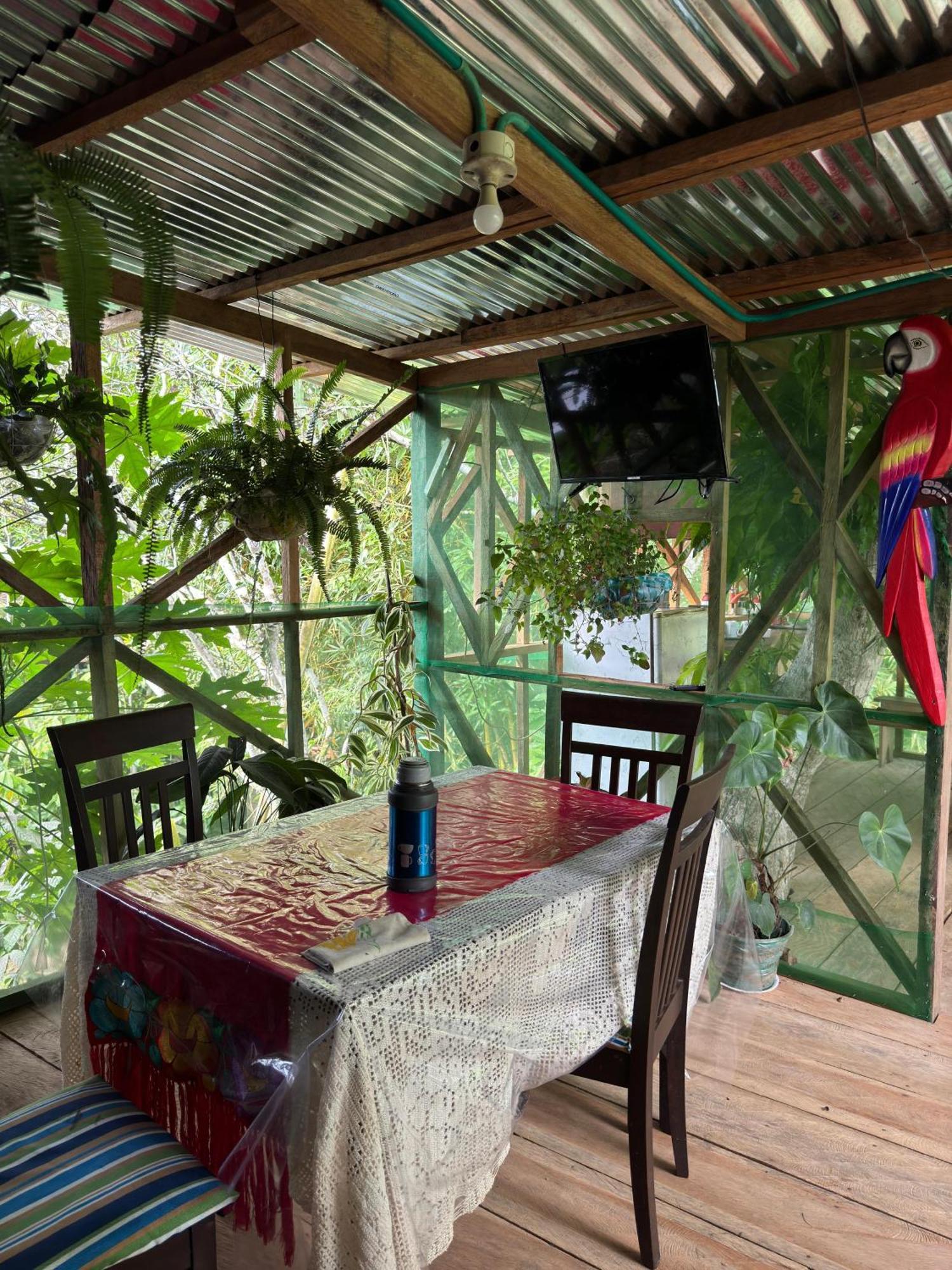 Maiku Amazonas Hotell Puerto Nariño Eksteriør bilde